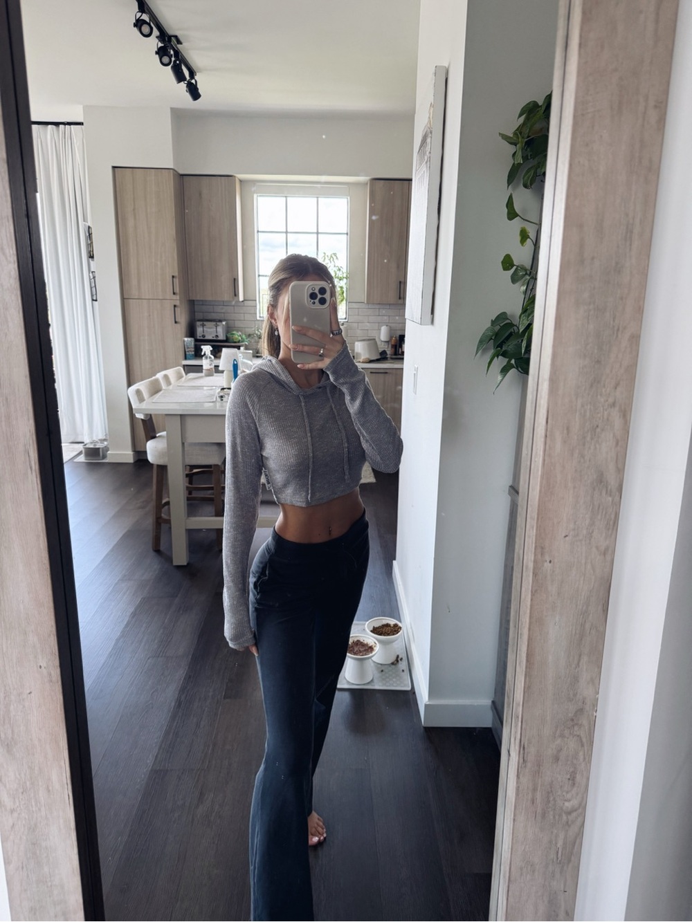 Gymshark Gray Cropped Hoodie (Size Small)